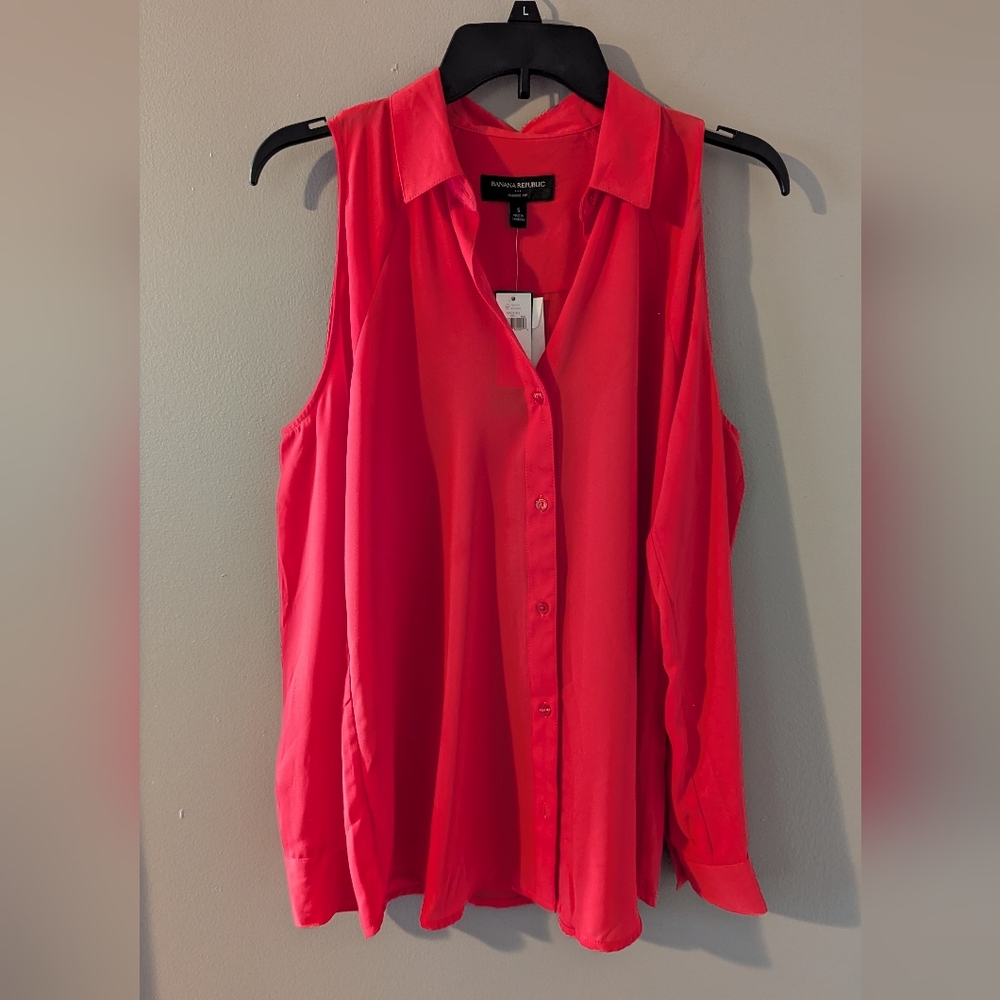 Banana Republic, Bright Coral Cold Shoulder Women's Top. Small